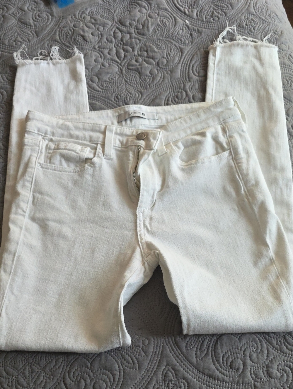 Joe's Jeans White Denim Jeans Tag Detail